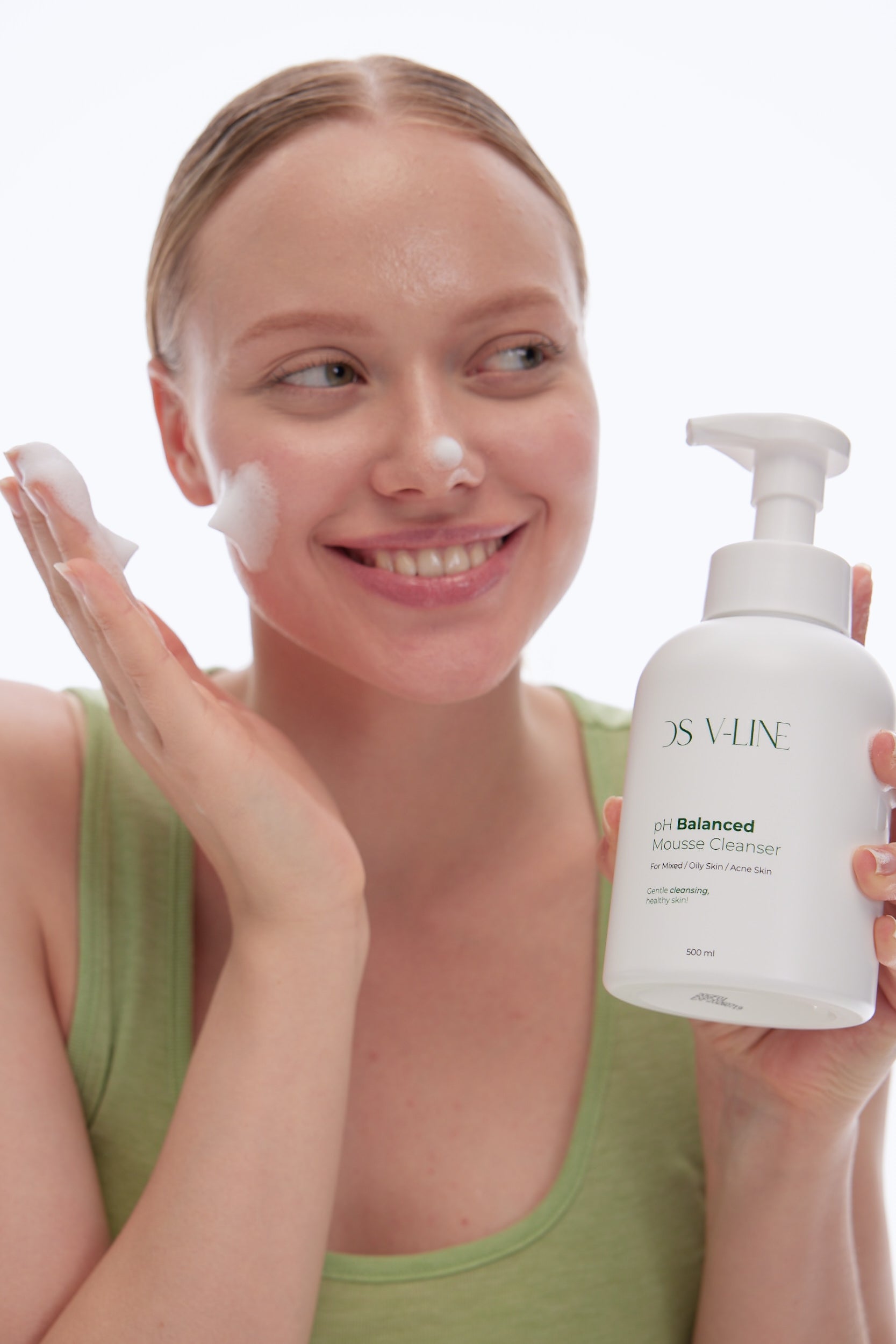 pH Balanced Mouse Cleanser for Oily and Acne-Prone Skin (500ml)